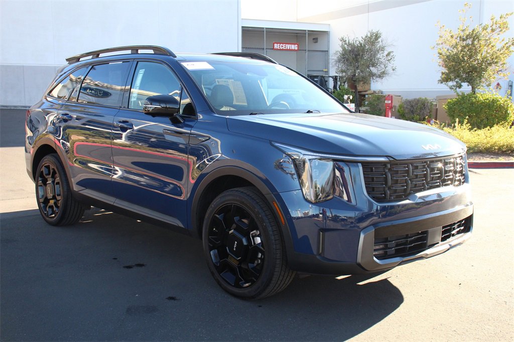 Used 2024 Kia Sorento SX Prestige w/ Olive Brown Leather Package image 11