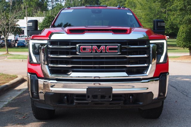 Used 2025 GMC Sierra 2500 SLE w/ Preferred Package AWD/4WD image 2