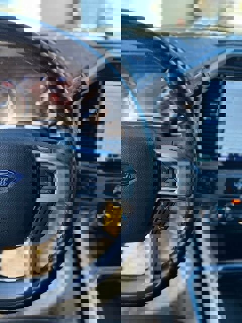 Certified 2022 Ford F250 Lariat w/ Snow Plow Prep Package image 19