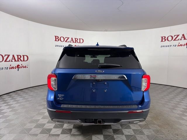 Certified 2020 Ford Explorer XLT w/ Equipment Group 202A image 4