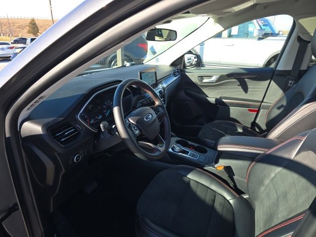 Certified 2022 Ford Escape SEL w/ SEL Stealth AWD Package image 10