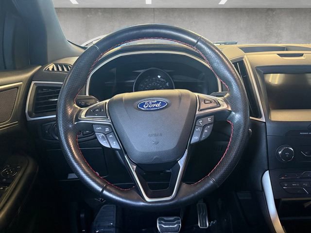 Certified 2020 Ford Edge ST-Line image 21