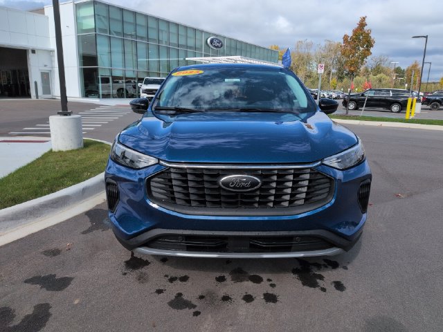 Certified 2023 Ford Escape Active w/ Tech Pack #1 AWD/4WD image 8