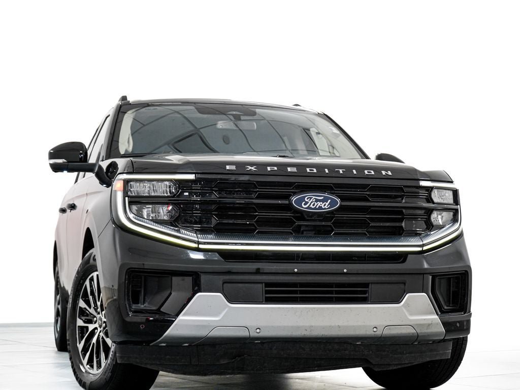 Certified 2025 Ford Expedition Max Platinum AWD/4WD image 3