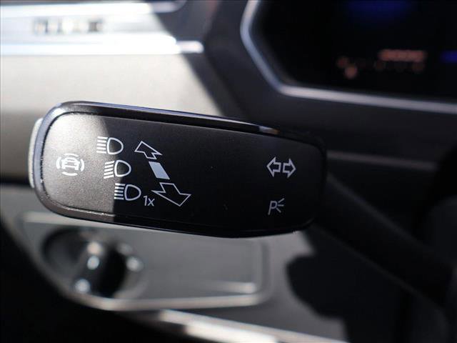 Used 2023 Volkswagen Tiguan S image 14