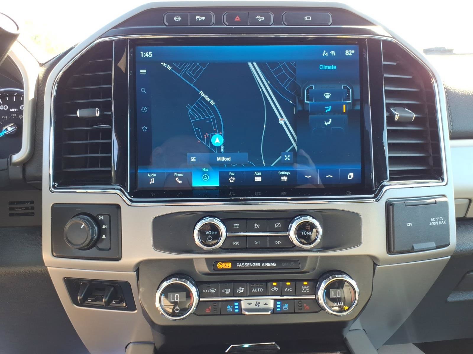 Certified 2022 Ford F450 Lariat w/ Lariat Value Package AWD/4WD image 19
