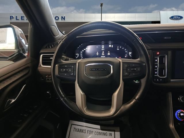 Used 2022 GMC Yukon Denali RWD image 12