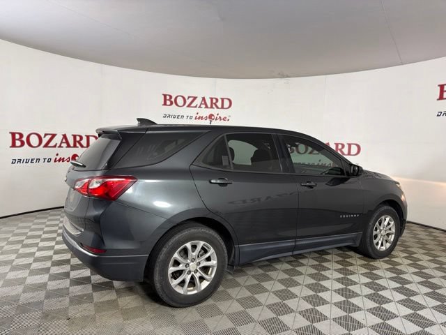 Used 2018 Chevrolet Equinox LS FWD image 9