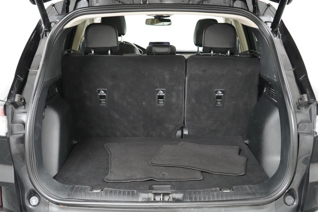 Certified 2020 Ford Escape Titanium AWD/4WD image 29