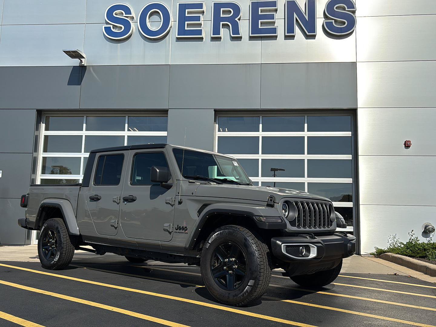 Used 2021 Jeep Gladiator Sport