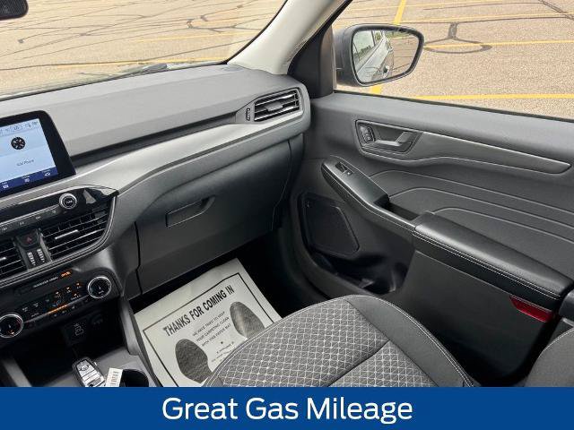 Certified 2024 Ford Escape Active AWD/4WD image 18