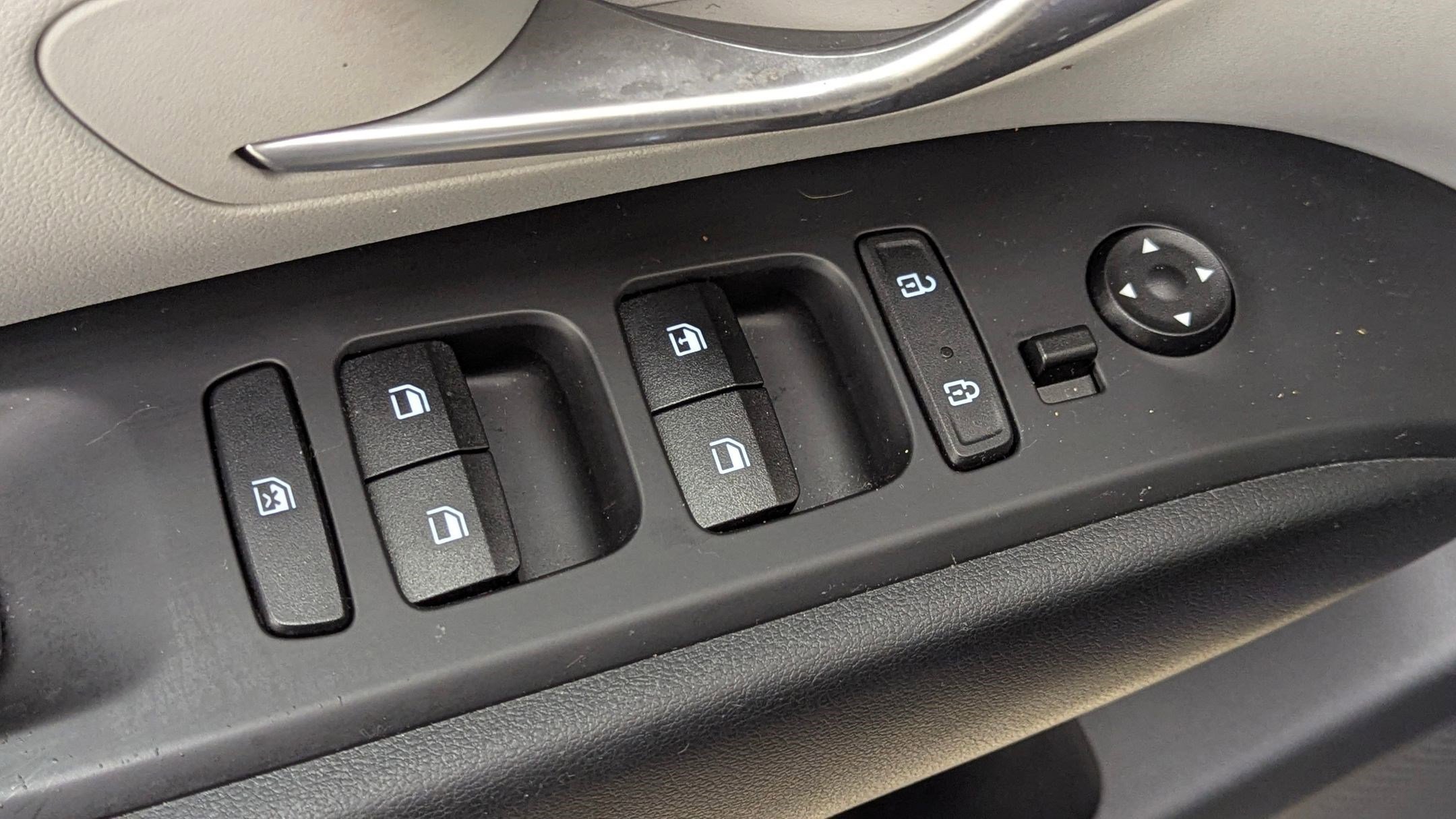 Used 2022 Hyundai Tucson SE image 23