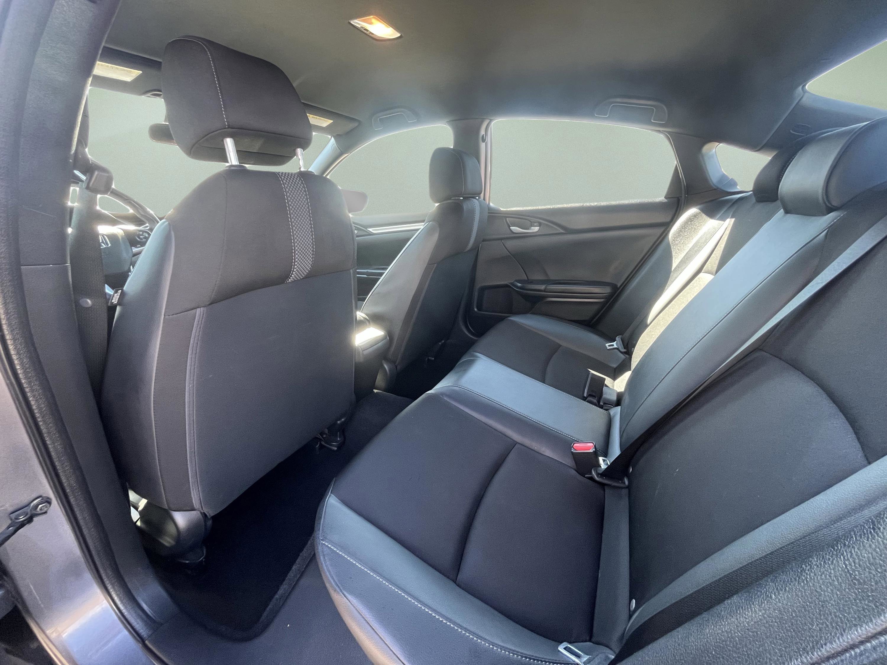 Used 2020 Honda Civic Sport image 22