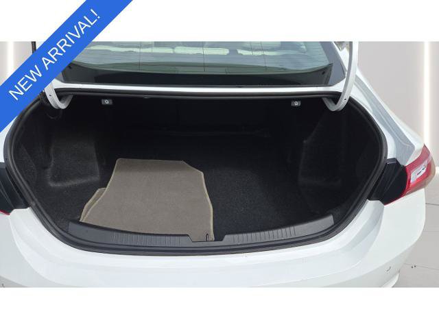 Used 2024 Chevrolet Malibu LT FWD image 25