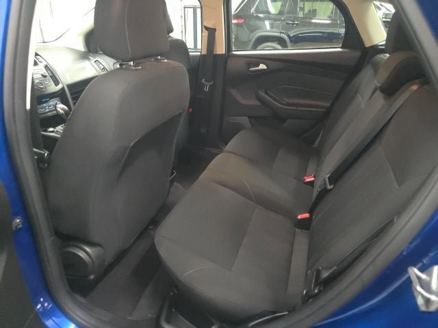 Certified 2018 Ford Focus SE FWD image 12