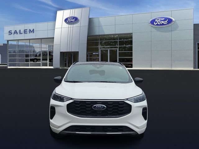 Certified 2023 Ford Escape ST-Line w/ Tech Pack #1 AWD/4WD image 7