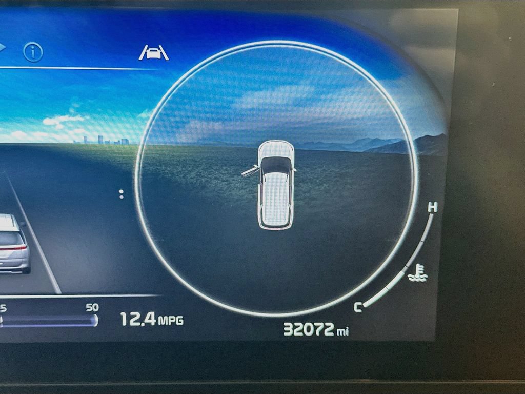 Used 2024 Kia Carnival SX FWD image 27