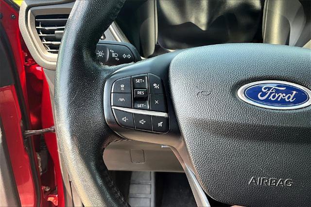 Certified 2020 Ford Escape Titanium image 17