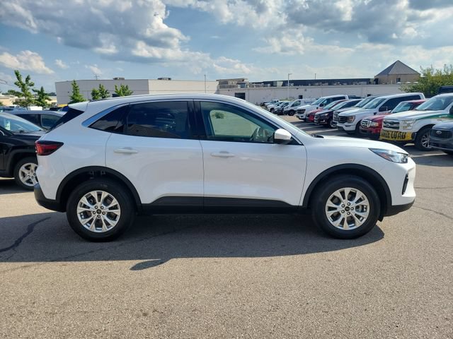 Certified 2023 Ford Escape Active w/ Tech Pack #2 AWD/4WD image 6