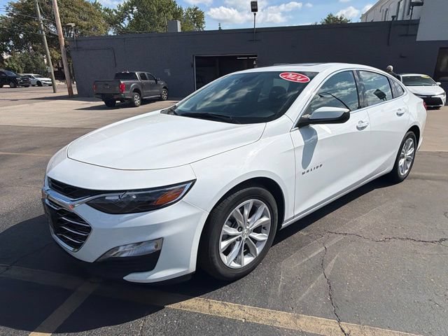 Used 2024 Chevrolet Malibu LT FWD image 3