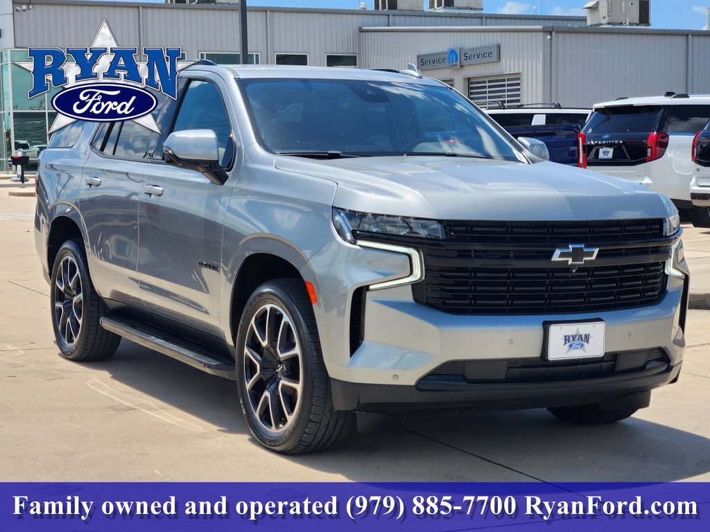 Used 2023 Chevrolet Tahoe RST w/ Luxury Package RWD image 2