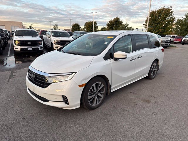 Used 2022 Honda Odyssey Touring image 3