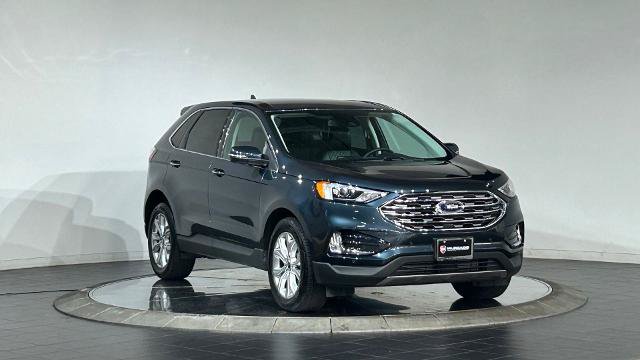 Certified 2024 Ford Edge Titanium AWD/4WD image 2