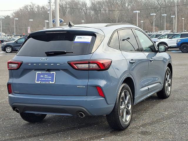 Certified 2023 Ford Escape ST-Line w/ Tech Pack #1 image 4