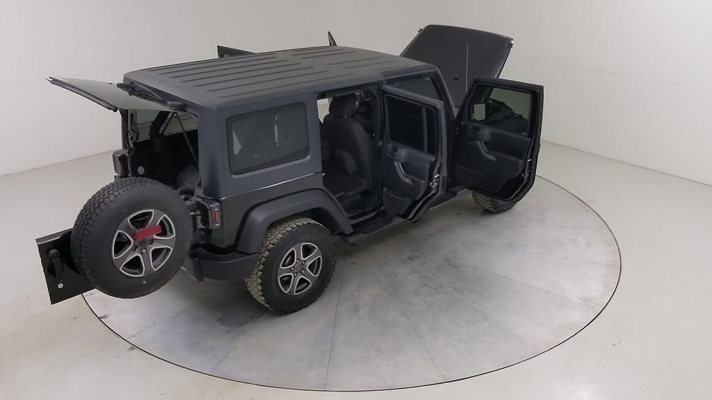 Used 2017 Jeep Wrangler Unlimited Willys image 46