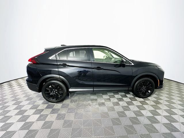 Used 2023 Mitsubishi Eclipse Cross LE image 6