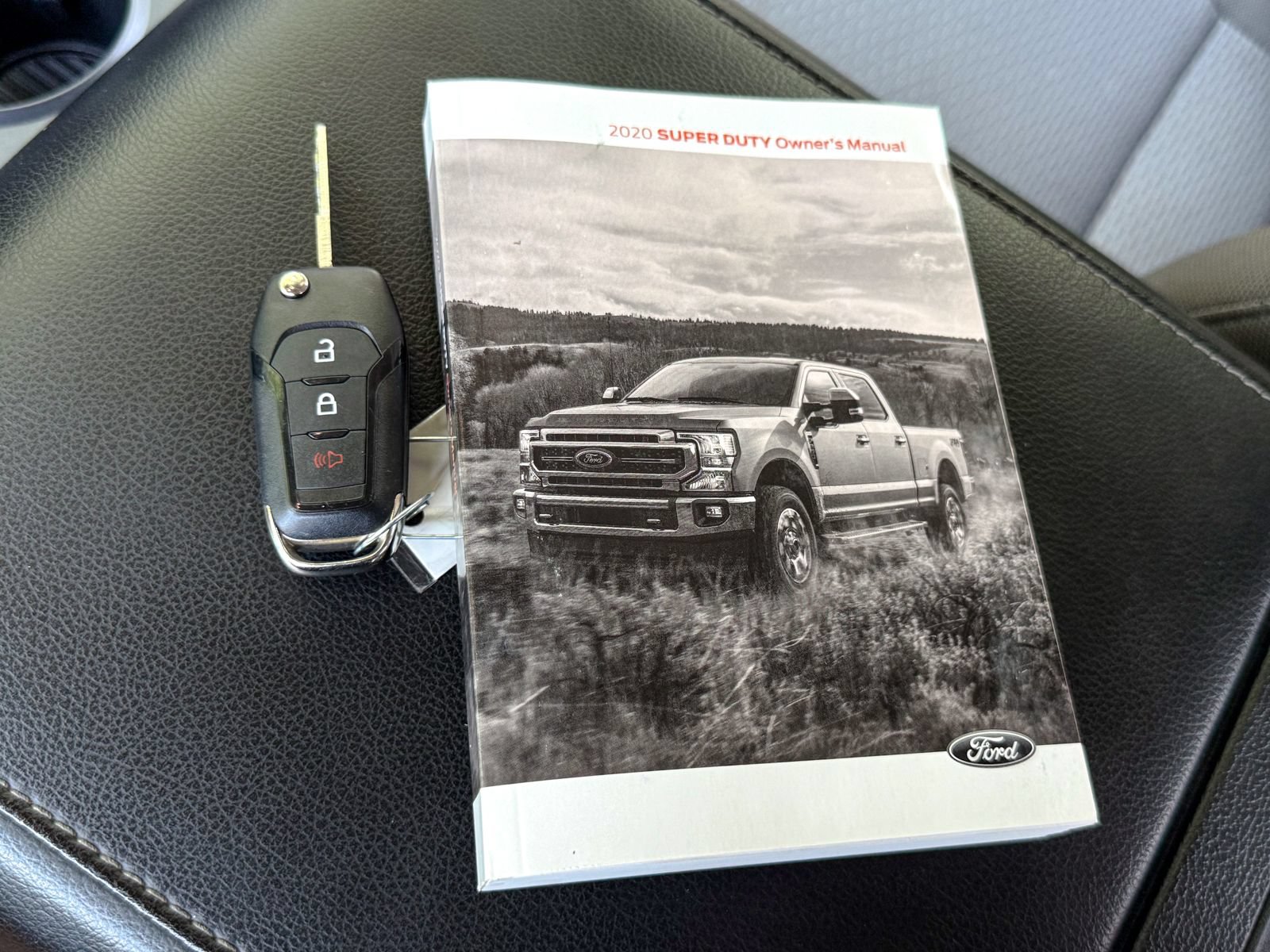Certified 2020 Ford F250 XLT w/ FX4 Off-Road Package AWD/4WD image 38