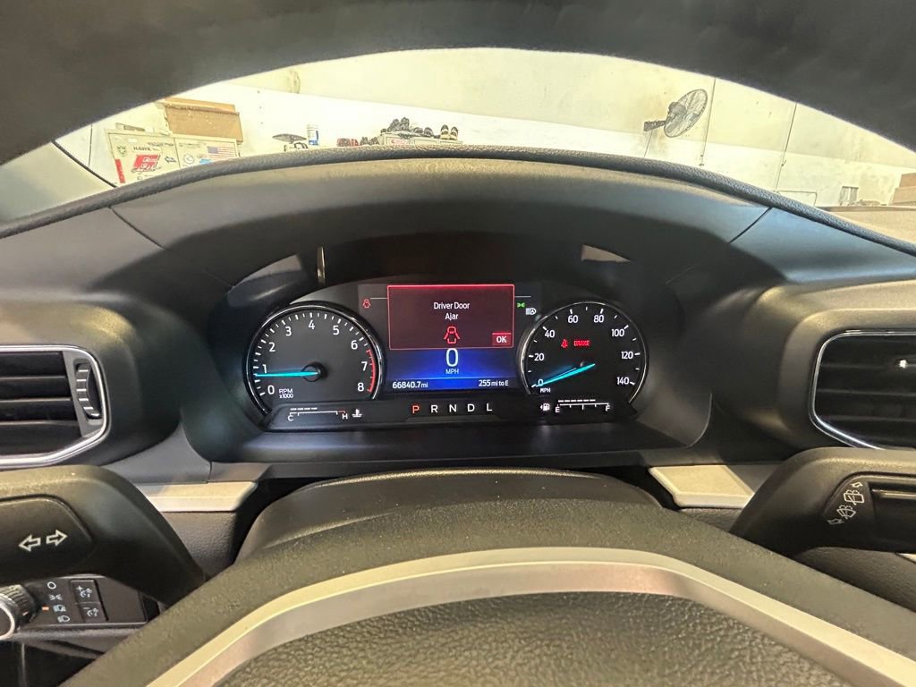 Certified 2023 Ford Explorer XLT w/ Equipment Group 202A image 39