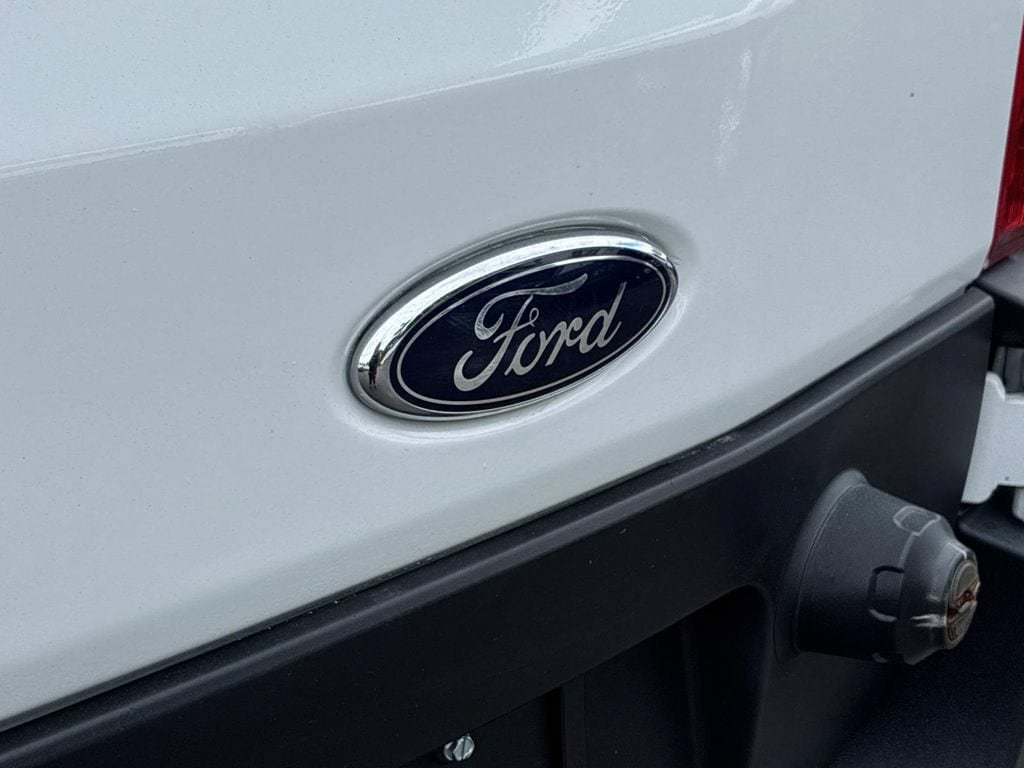 Certified 2024 Ford Transit 250 148 High Roof RWD image 15