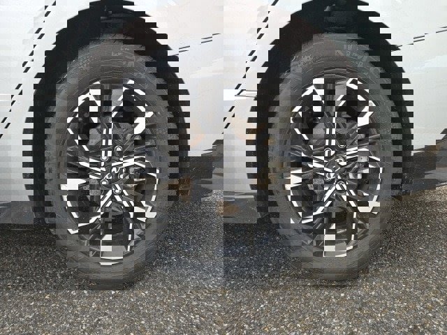 Used 2025 Hyundai Sonata SEL image 11