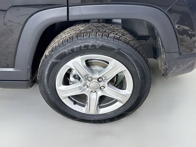 Used 2022 Jeep Compass Latitude w/ Convenience Group image 29