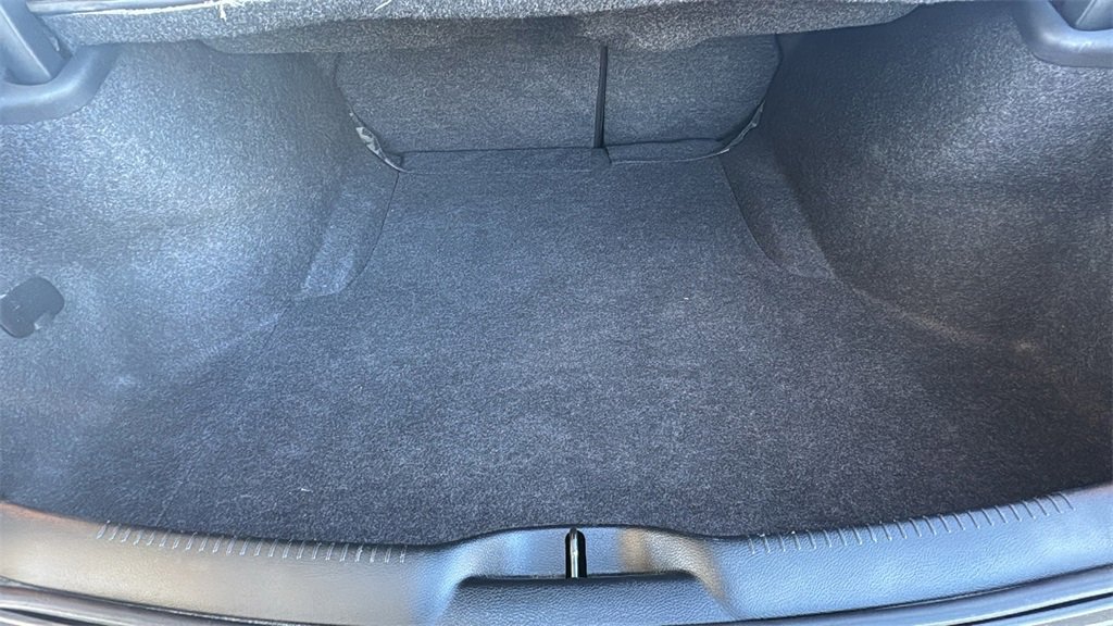 Used 2018 Chrysler 300 Limited w/ Safetytec Plus Group image 23