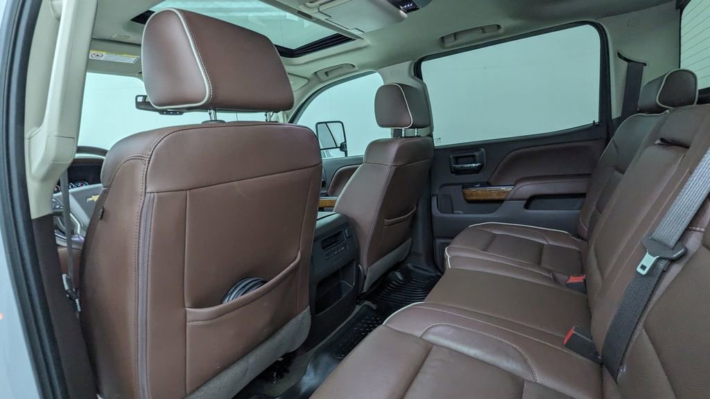 Used 2017 Chevrolet Silverado 3500 High Country image 35