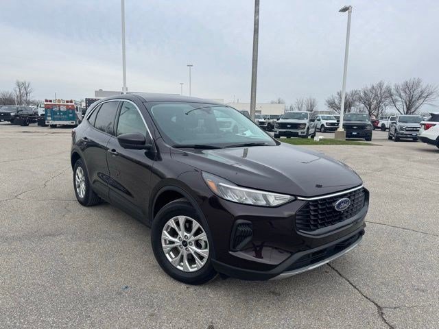 Certified 2023 Ford Escape Active w/ Tech Pack #2 image 6