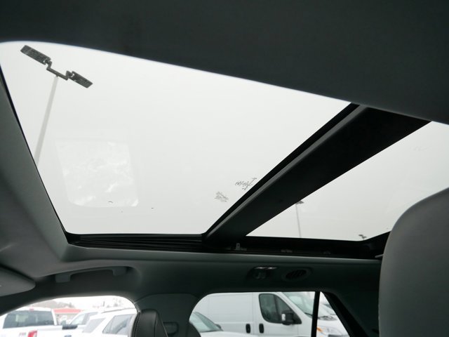 Certified 2023 Ford Explorer XLT w/ Equipment Group 202A image 9