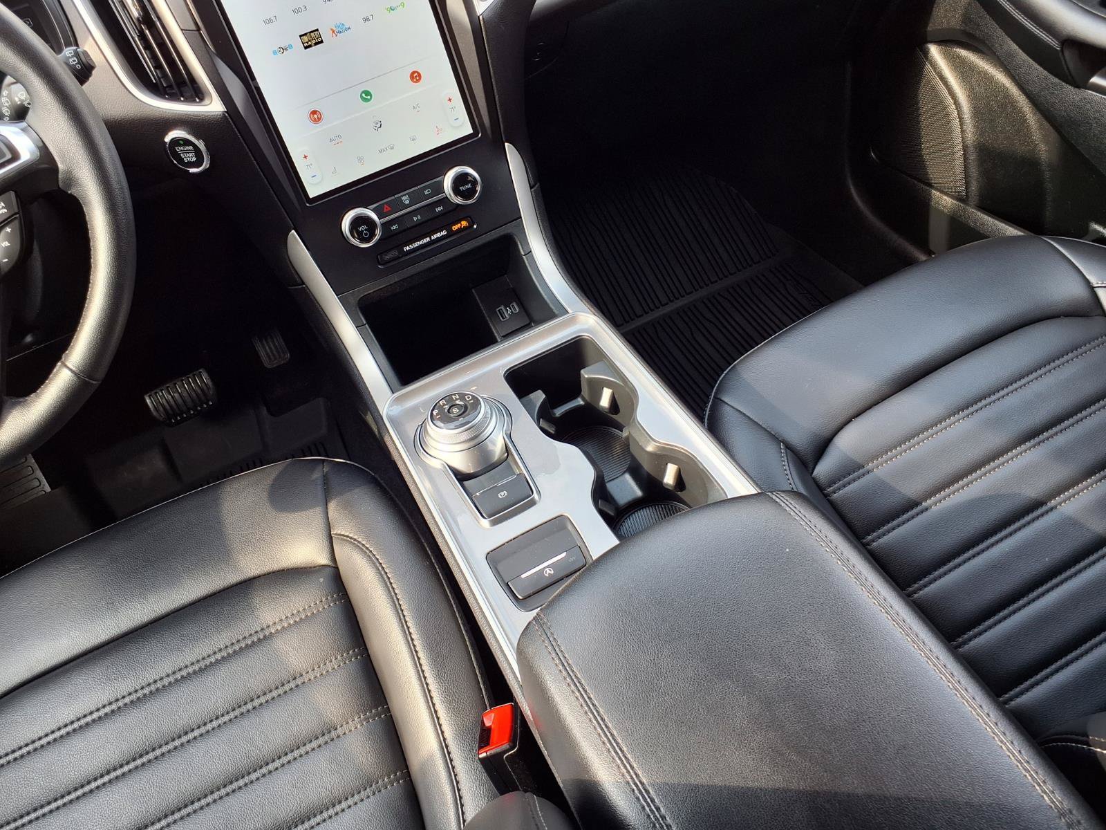 Certified 2024 Ford Edge SEL AWD/4WD image 10
