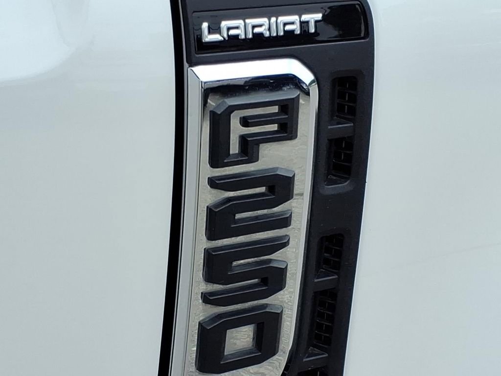 Certified 2023 Ford F250 Lariat w/ Tow Technology Package AWD/4WD image 4
