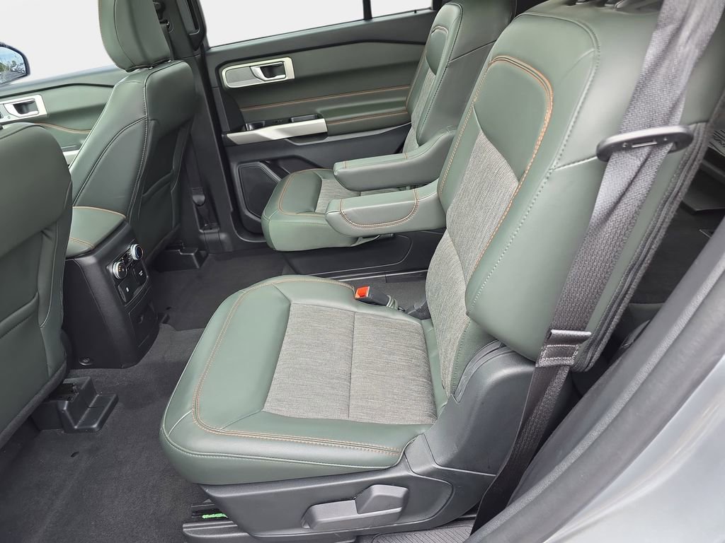 Certified 2022 Ford Explorer Timberline w/ Timberline Technology Package AWD/4WD image 11