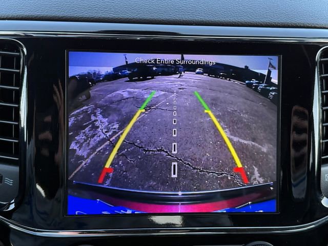 Used 2019 Jeep Grand Cherokee Limited image 12