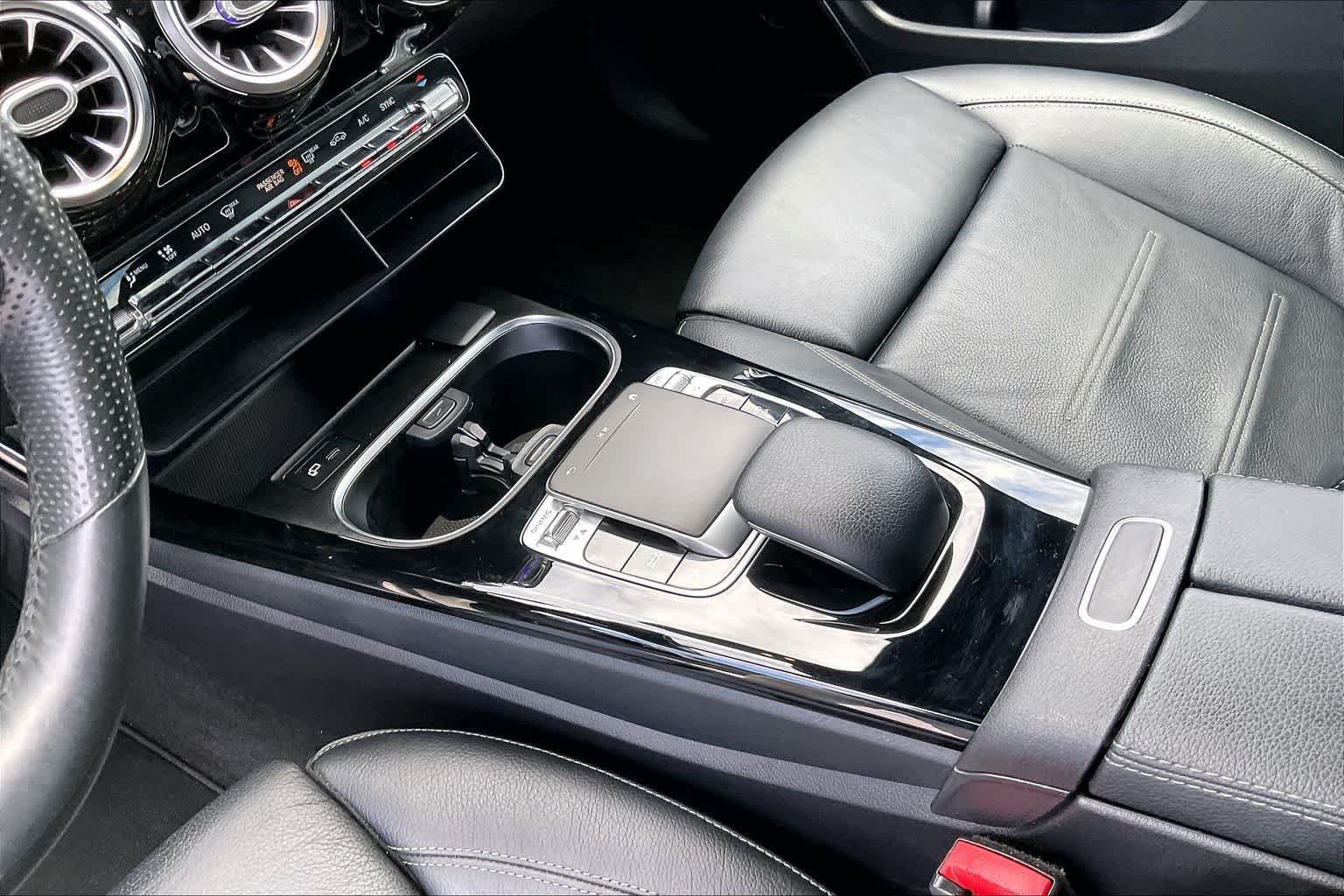 Used 2020 Mercedes-Benz CLA 250 image 16