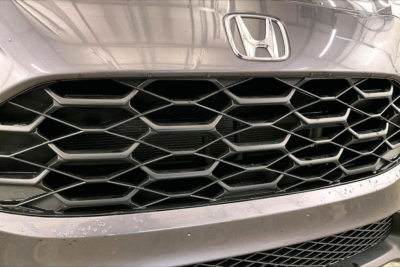 Used 2025 Honda HR-V LX image 29