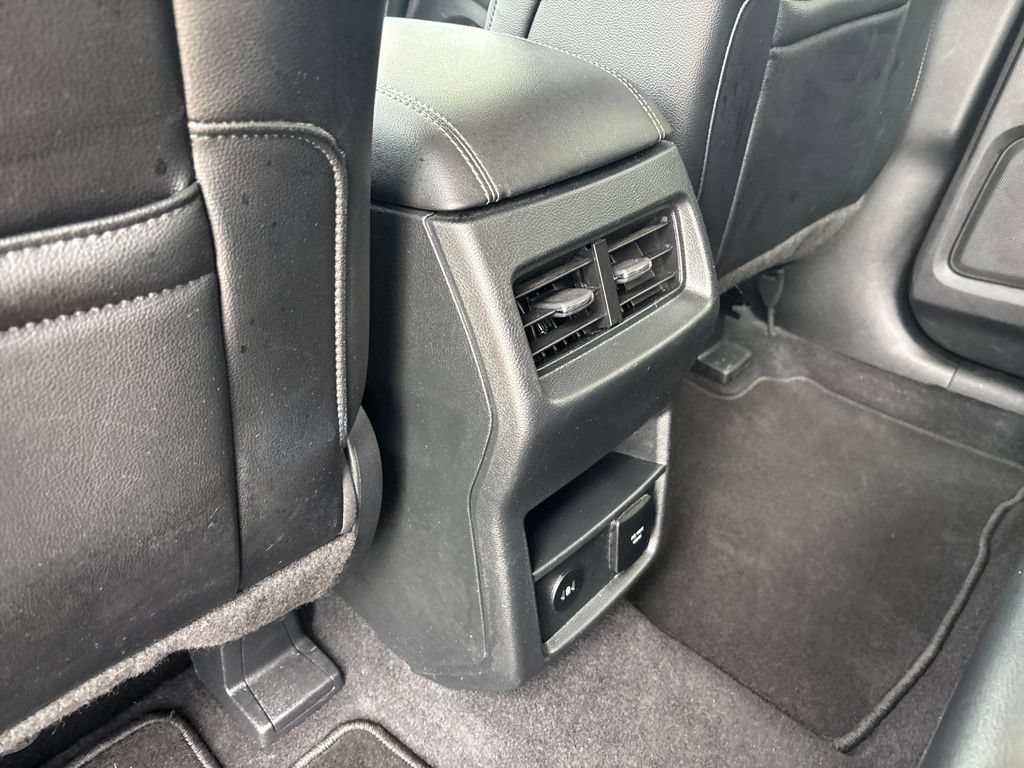 Certified 2024 Ford Edge Titanium AWD/4WD image 31