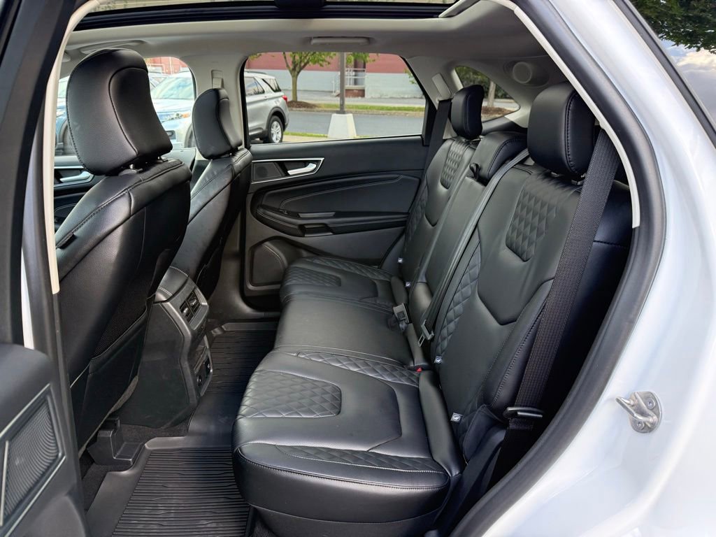 Certified 2024 Ford Edge Titanium w/ Equipment Group 301A AWD/4WD image 20