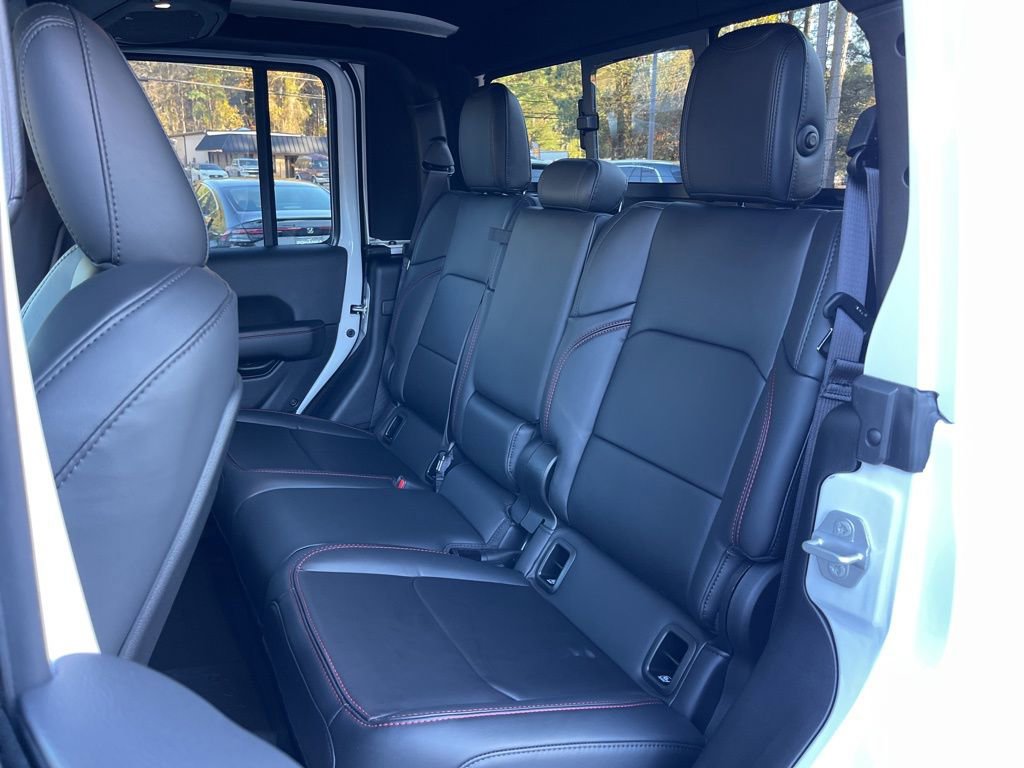 Used 2025 Jeep Gladiator Rubicon image 21