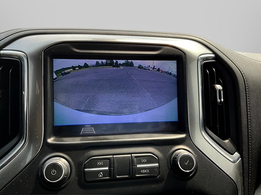 Used 2020 Chevrolet Silverado 1500 LT AWD/4WD image 15