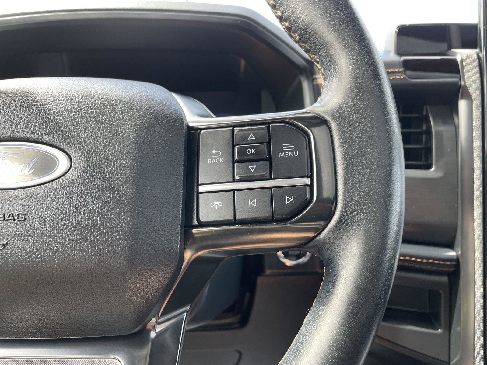 Certified 2023 Ford Expedition Platinum AWD/4WD image 14